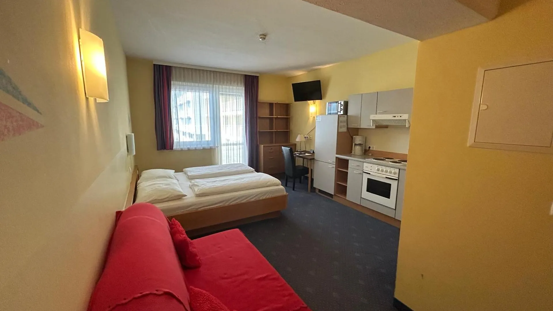 Hotel Novapark Flugzeughotel Graz