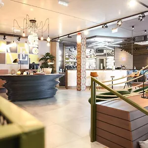 Otel Arte Stadthalle ****