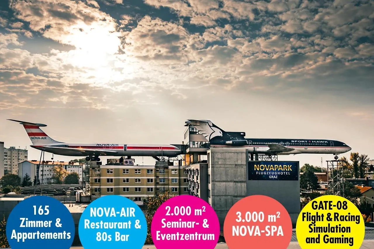 Novapark Flugzeughotel Graz 3*,